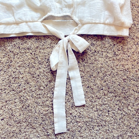 Cottagecore embroiled top. - Picture 5 of 6